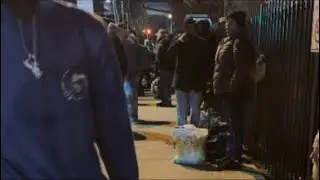 Two fight break out on the public transportation ( full video )