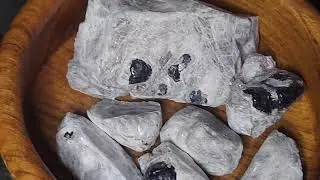 Obsidian in Perlite self-collected in Arizona