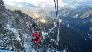 Gozaisho Ropeway Japan