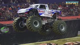 Summit Racing BIGFOOT #21 Dan Runte from Southaven, MS 2015 -  BIGFOOT Monster Truck