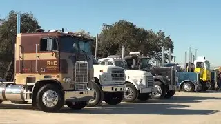 Cabs and Coffee Truck Show at Flo's Airport Cafe - Drive-Ins and Leaving