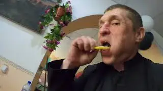 #деревня ,сентября воскресенье,коптим грудинку 🤔