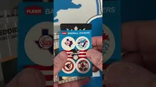 Let&rsquo;s rip a 1989 Fleer Baseball pack hunting Billy Ripken F Face #baseballcards #packopenning
