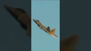 F22 Raptor Amazing Action #military #aviation #airshow