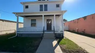 RENTED! - 4 BEDROOM, 1.5 BATH UPDATED HOME - 109 W Superior ST., OTTAWA, IL 61350