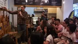 UKE BOX CAFFE, Areneta Center Cubao, Metro-Manila. Sunday afternoon 03 June 2018
