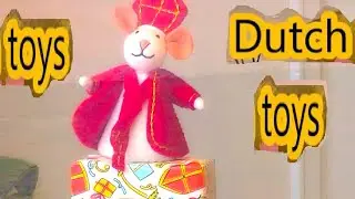 Homemade toys for Dutch fair-trade gift shop. Sinterklaas arrives in Alphen aan den Rijn. Cute mice.