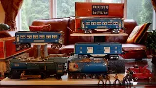 Lionel Blue Comet Train , Estate Sale Find.
