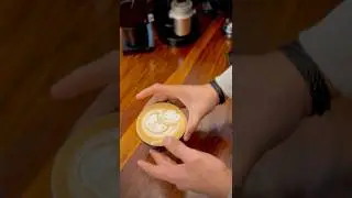 Latte art❤️ #brewmaster2415 #youtube #training #youtube #shortsfeed #short #tips #flyxo #coffee