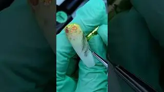 А вы используете яркие оттенки зимой?