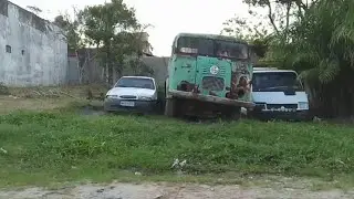 FNM D11 e 180 . Ajeitando para começar reforma da cabine . 
