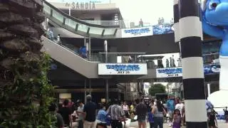 Evident fire in the Santa Monica Mall