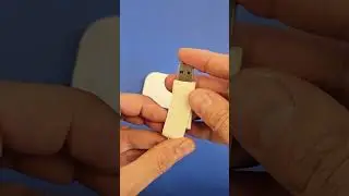 PEN DRIVE CON CAJA BST112C