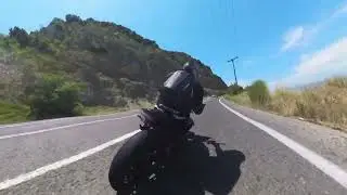 Z750r Vs 1290 Andenture