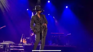 Ne-Yo Performs &ldquo;Champagne Life&rdquo; Live 2022 (Hard Rock Live 12/3/22)