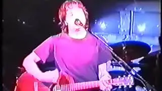 John Frusciante 2001-06-10 LA Weekly Awards, Los Angeles, CA [AMT #1]