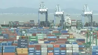 China's Export Growth Remains Within Normal Range Despite Drop in October, Says Official
