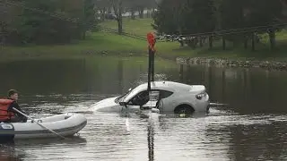 Roberts Heavy Duty Towing Pond Extraction