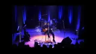 Carlos Varela - esos locos bajitos  (Joan Manuel Serrat)