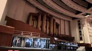 Silent night. Performed on the Tabernacle Organ in Salt Lake City. 