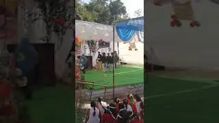 मुनिवर विकसित कविवर विलसित संस्कृत गीतिका