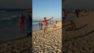 Dude runs across the beach screaming😭😭 #egypt #challenge
