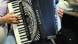 Video Aula Acordeon--Uma vaneira pros bigode.