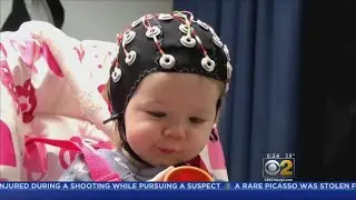 Adult And Baby Brain Waves Synchronize During Eye Contact