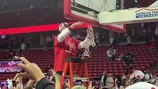 Watch now: Greg Gard cuts down the net at the Kohl Center after the Wisconsin Badgers beat Purdue