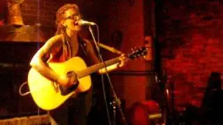 ANGELA SOLO - Absent (acoustic)