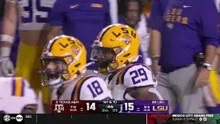 Shaq was loving this LSU Caden Durham run vs Texas A&M 😂