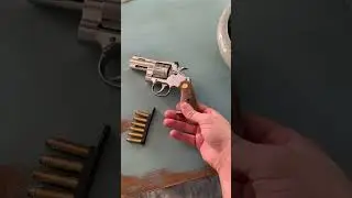 Colt Python 3 inch 357 mag deer hollow grips