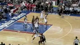 Dwyane Wade - Dwyane Slices the Defense (Heat vs 76ers)