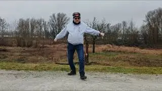 &Uuml;bung des 2. Teils der Yang-Langform ab Diagonales Fliegen