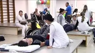 Oficina da AACD faz prótese para deficiente