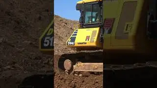 Some Double Dozer Action from our guys on this stormwater basin #BuildWithBerg #MoveDirt