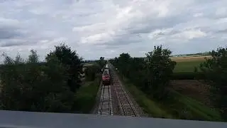 BR 218 427 mit DoStos und Fahrradwagen