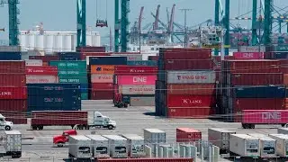 Trump delays tariffs on Chinese goods