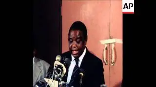 SYND 2 8 79 SITHOLE ANNOUNCES END OF BOYCOTT OF PARLIAMENT