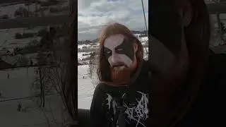 Ako vyzer&aacute; lyžovačka blackmetalistu? 😂🔥 #short #shorts #zozivotametalistu #lyzovacka #metal