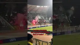 Le gros craquage des supporters de l&rsquo;Ajax en Europa League face &agrave; l&rsquo;Union ! 🤯🧨 #ajax