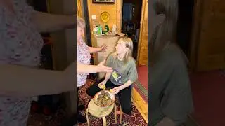 Это шедевр🤣🤣🤣 #fannyvideo #юмор #смешнойшортс #семья #смешновидео #деревня #топ #прикол #бабушка