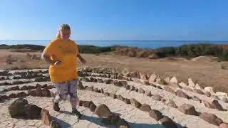 luphen.co.uk - Melanda Beach labyrinth