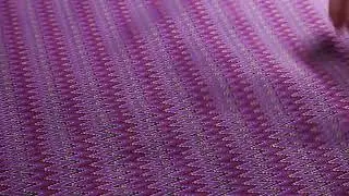 STRICKSTOFF JACQUARD CHEVRON ZICKZACK FEIN VIOLETT ROSA 1,48M BREITE