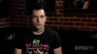 Ken Susi, Unearth talks backstage to EMGtv