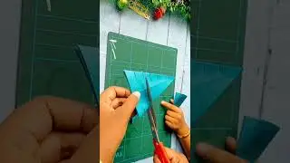 Xmas tree with paper/no glue crafts/#xmascraft