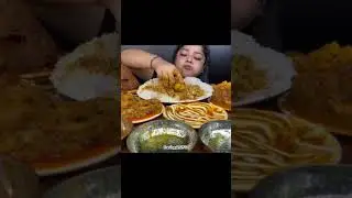 #asmreating #chickencurry #mukbang #shorts #foodlover #foodie #eatingshow #yummy #cravings #eating