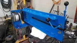 Motorized bead roller