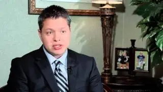 Meet The Doctor: Plastic Surgeon Dr. Oscar Ochoa