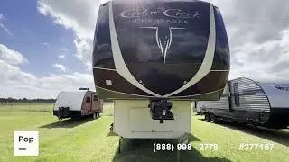 Used 2019 Cedar Creek Champagne 38EL for sale in Saint Augustine, Florida